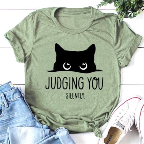 "Judging You" Women's Funny Cat Graphic T-Shirt | Cat tee shirts, Funny ...