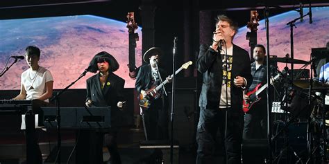 Watch LCD Soundsystem Perform “New Body Rhumba” on Colbert | Pitchfork