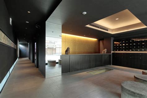 日本京都·“黑色忍者”主题酒店设计 | SOHO设计区