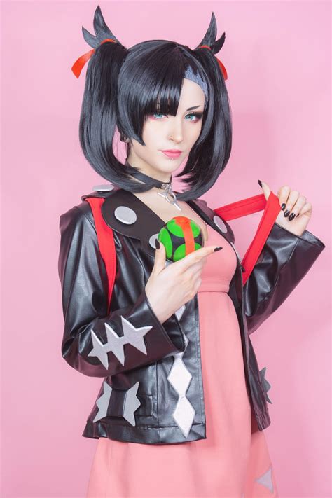 My Marnie cosplay (Shiroktsne) : r/pokemon