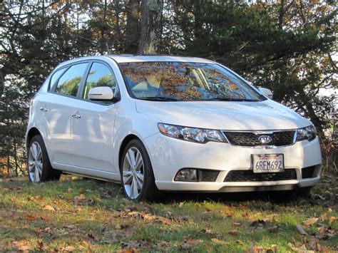 2011 Kia Forte SX Five-Door Hatchback: Weekend Drive