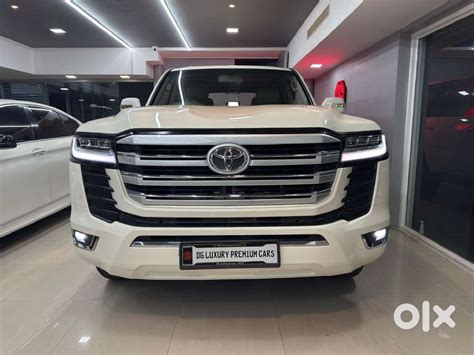 Toyota Land Cruiser V8 Petrol, 2012, Petrol - Cars - 1811146362