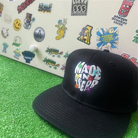 MIA Heart "Flower" Embroidery CAP | ASERR（anonymous expressor）