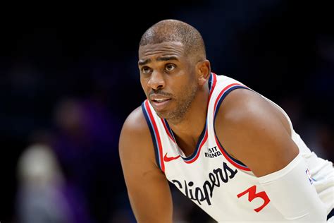Chris Paul traded to Raptors after long Clippers saga