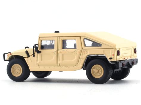 Hummer H1 SUV / Humvee beige 1:64 Master diecast scale model car ...