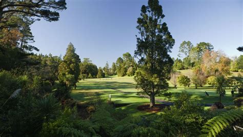 Redwood Park Golf Club Inc. | Activities & Day Trips in Auckland, New ...