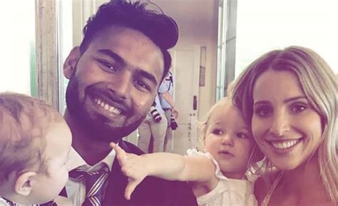 “Best babysitter” Rishabh Pant meets Tim Paine’s wife Bonnie Paine and kids