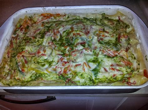Cuciniamo con Daniela: Lasagne di verdure e pesto di  