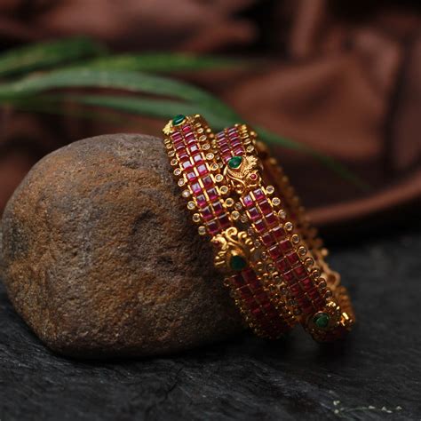 Ridvi Traditional Bangles | Red Stone Elegance | Shop Online Now