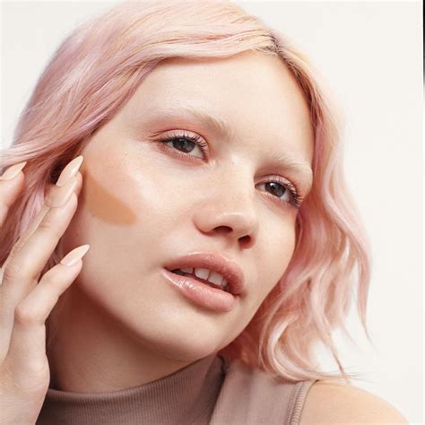 Makeup Glow UPS 的图像结果