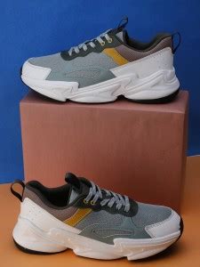 HRX by Hrithik Roshan URBAN CHUNKY Sneakers For Men - Buy HRX by ...