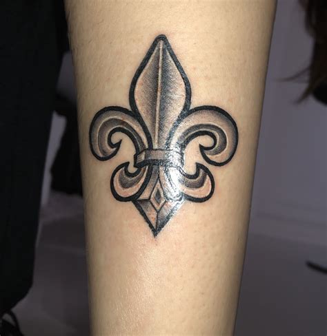 Fleur De Lis Tattoo