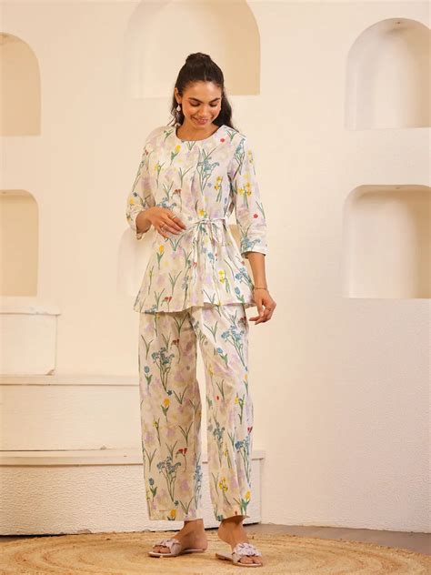 Buy White Round Neck Pure Cotton Printed Co-Ords Set For Women Online ...