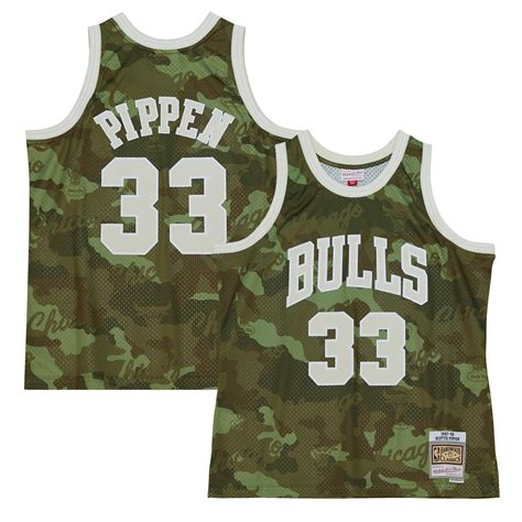 Men's Chicago Bulls Scottie Pippen Mitchell & Ness Camo Hardwood ...