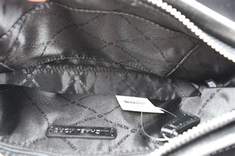 Michael Kors Trisha Triple Compartment Signature India | Ubuy