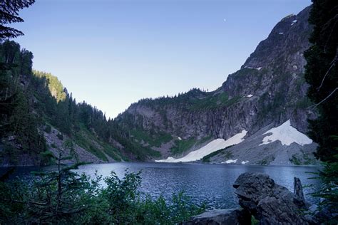 WanderingAway.com : Hiking Lake Serene and Bridal Veil Falls