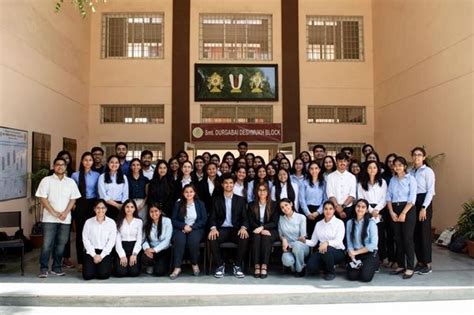 Sri Venkateswara College, DU: All You Need to Know