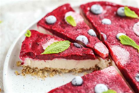 Vegan Berry Cheesecake — Roshni Sanghvi