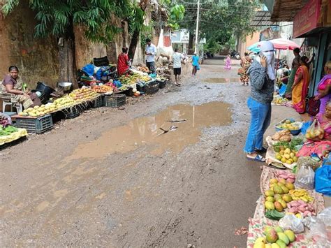 Tribal vendors struggle amid unsafe conditions at Chaudi market