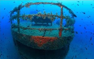 Nature Wall Poster| shipwreck lake huron| High Resolution -300 GSM- (18 ...