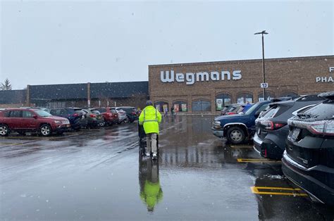 Man stole Wegmans customers’ account info to order $9,200 in groceries ...
