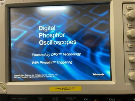 Tektronix TDS7404B Digital Phosphor Osciloscope , tds 7404B + 4 x TCA ...
