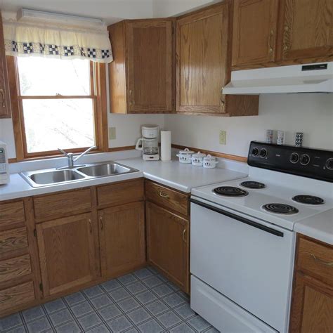 DANCING LEAF EARTHLODGE (Wellfleet) - Campground Reviews & Photos ...