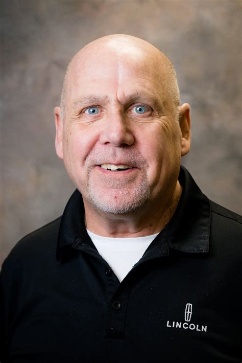 Varsity Lincoln Staff - Novi Lincoln dealer in Novi MI - New and Used ...