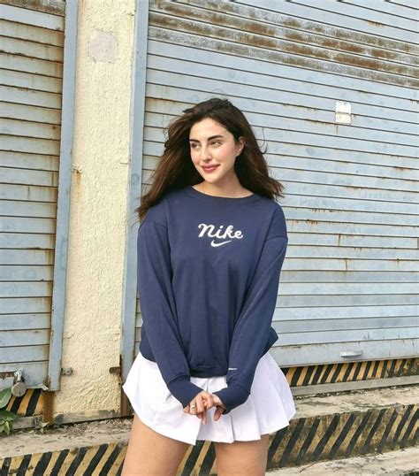 Samreen Kaur Biography: Wiki, Age, Height, Boyfriend, Family, Web ...