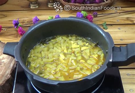 One pot sorakkai masiyal |bottle gourd masala-how to make step by step ...
