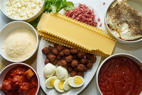 La ricetta della migliore lasagna napoletana foto per foto