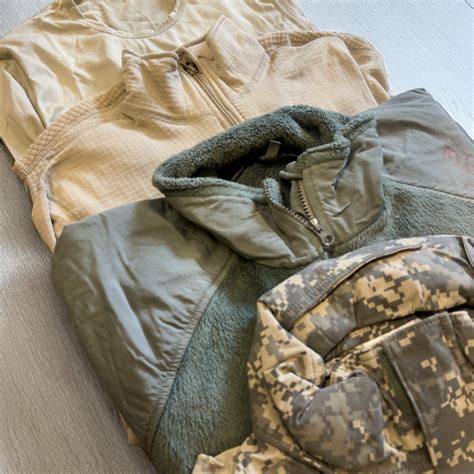 Surplus Store 的图像结果