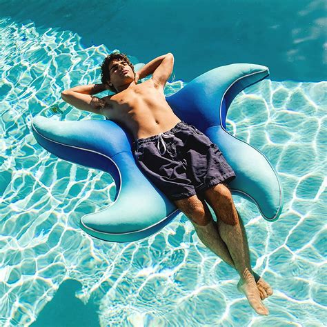 Big Joe Wavy Starfish Pool Float | The Green Head