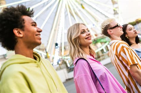 Multicultural 的图像结果