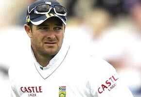 Eye injury forces Boucher to quit international cricket