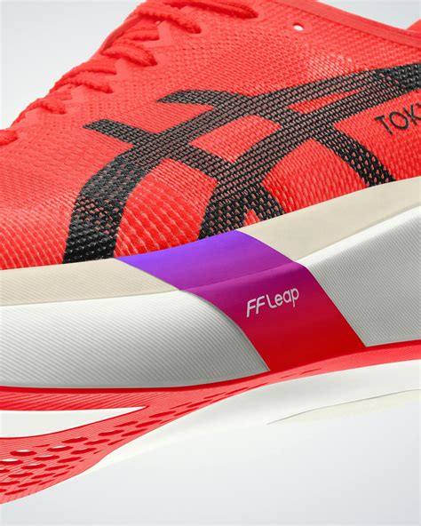 FIRST LOOK: ASICS METASPEED™ SKY TOKYO | SportsShoes.com