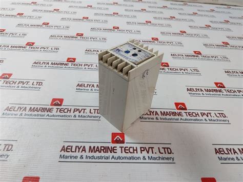 Multitek M200-v33U Voltage Relay 3-phase 3-wire 450V – Aeliya Marine Tech®