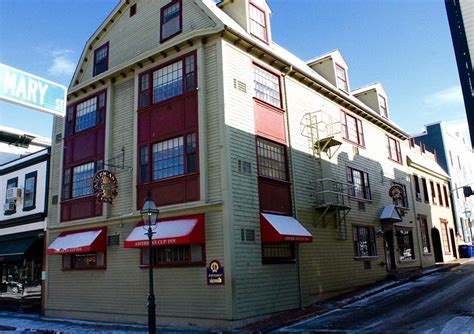 AMERICA'S CUP INN (Newport) - Inn Reviews, Photos, Rate Comparison ...