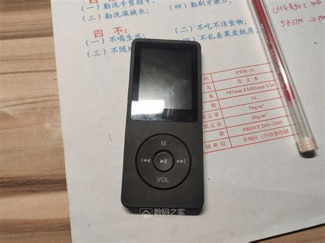 iPod Nano 7th Generation 16GB MP3 Player $135 shipped (Reg. $150)