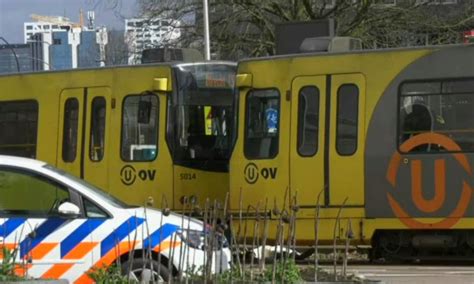 Gunman kills 3, injures 9 on Dutch tram; mayor says terror likely ...