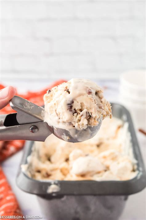 Caramel Pecan Praline Ice Cream recipe - No Churn Recipe