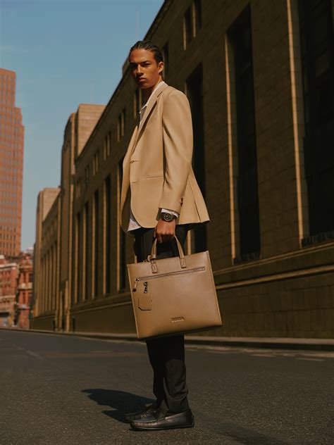 Welcome to CLASS OF BONIA: Where classic luxury effortlessly merges wi ...