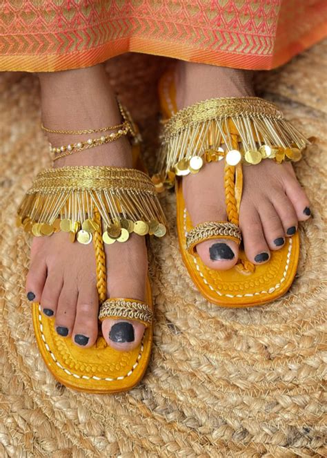 Get Metal Embellished Mustard Kolhapuris at ₹ 2899 | LBB Shop