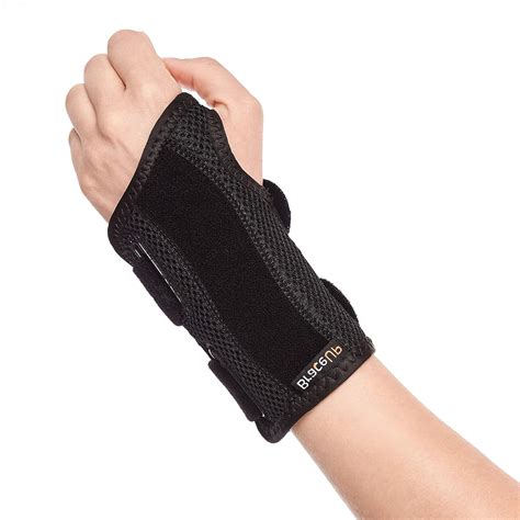 Wrist Splint for Carpal Tunnel Right Left Hand by BraceUP - Wrist Support for Women and Men ...