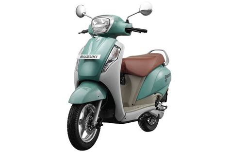 Suzuki Access 125 Ride Connect Edition price, specs, mileage, colours ...