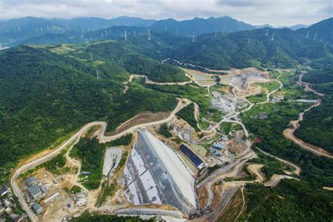 舟山大陆引水三期大沙调蓄水库大坝顺利结顶_浙江频道_凤凰网