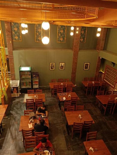 Menu at London midtown, Palakkad