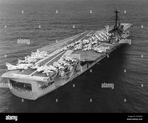 The shakedown 1959 hi-res stock photography and images - Alamy