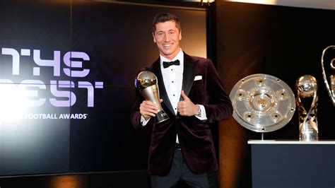 How many goals has Robert Lewandowski scored during his career ...