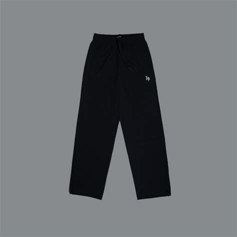 Buy Gym Joggers, cargo & Straight Fit Pants For Men Online in India ...